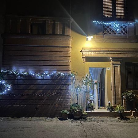 Apartamento La Torre Di Caprera Siena Exterior foto